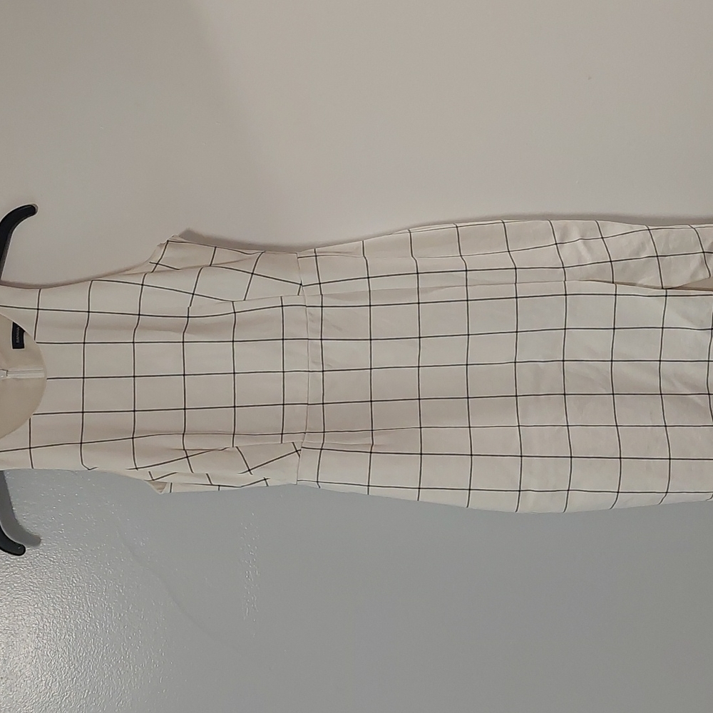Banana republic petite black and white stripe body con dress
